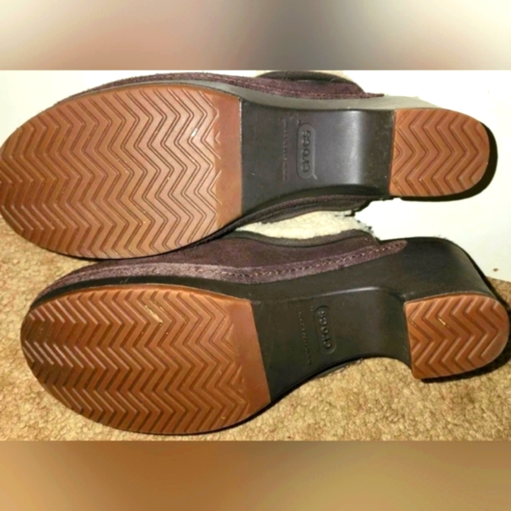 Sherpa Lined Crocs Dark Brown Suede Heeled Mules Clogs Faux Fur Sze 9 - Picture 7 of 8